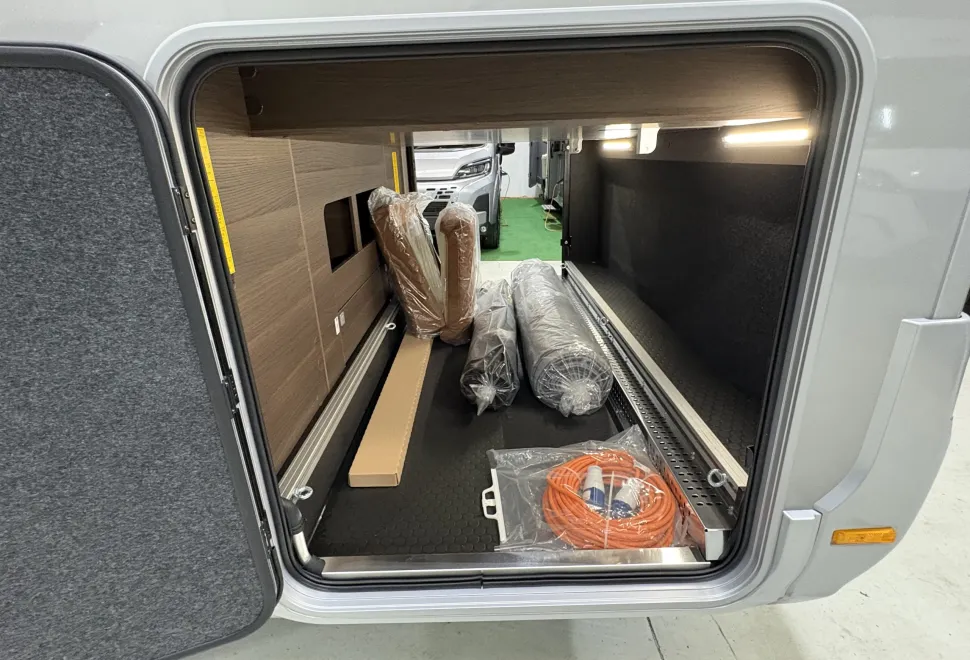 Adria Matrix 670 DC Supreme Matrix 670 DC Supreme 