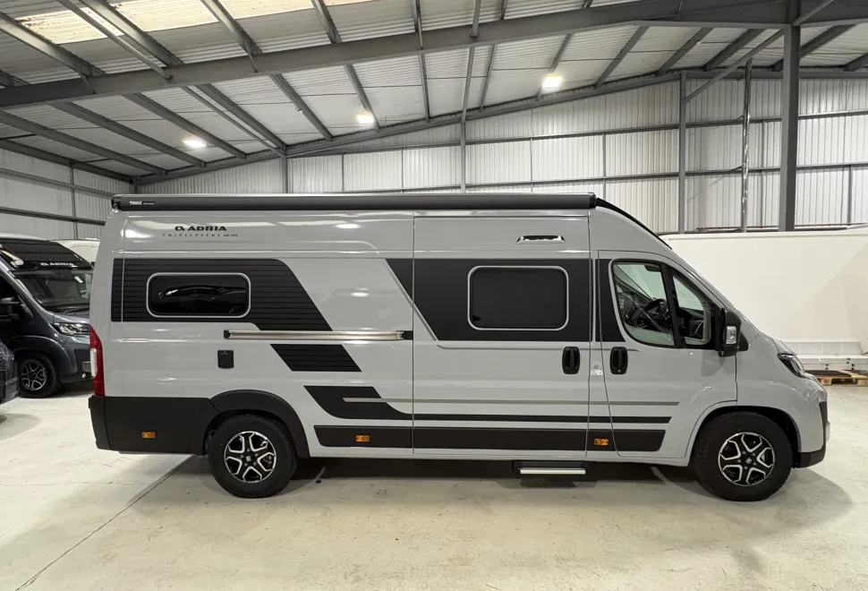 Adria Twin Supreme 640 SGX Twin Supreme 640 SGX 