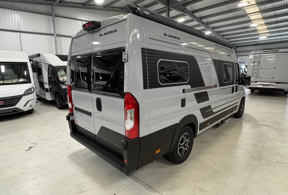 Adria Twin Supreme 640 SGX Twin Supreme 640 SGX 