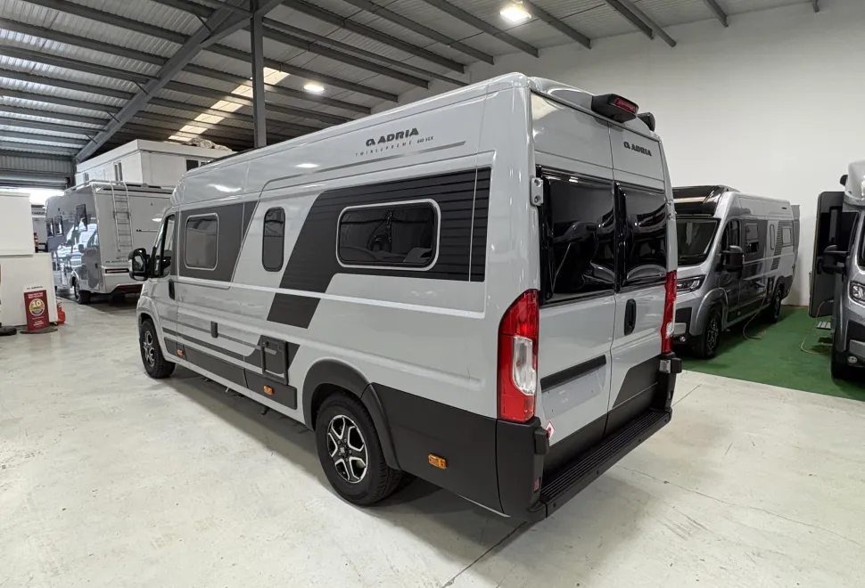 Adria Twin Supreme 640 SGX Twin Supreme 640 SGX 