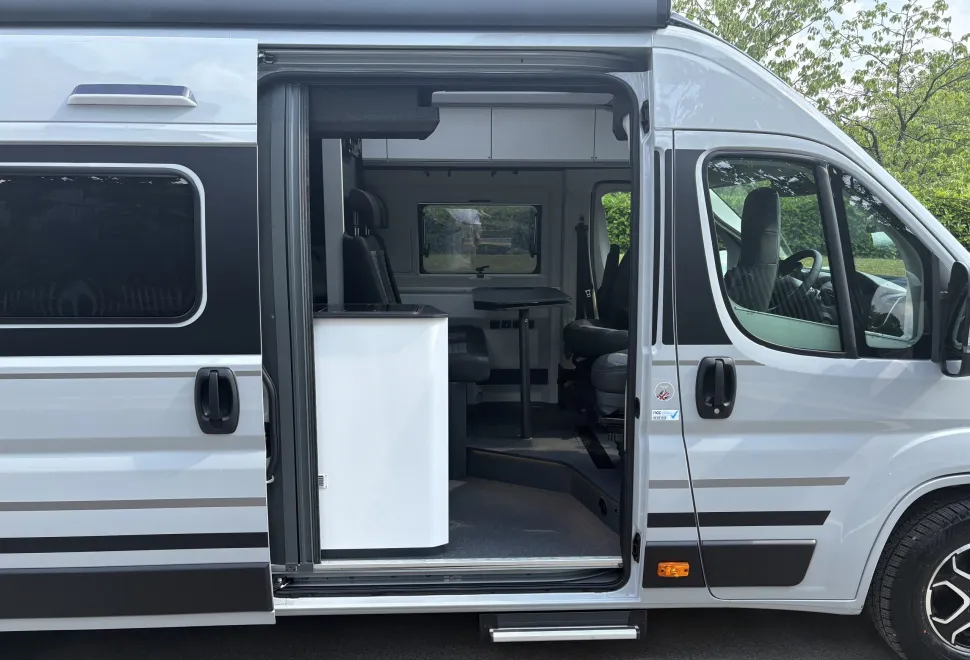 Adria Twin 640 SLB Supreme Twin 640 SLB Supreme 