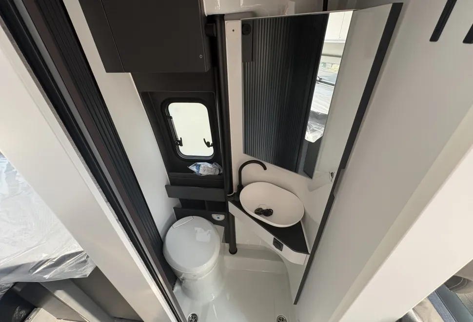 Adria Twin 640 SLB Supreme Twin 640 SLB Supreme 