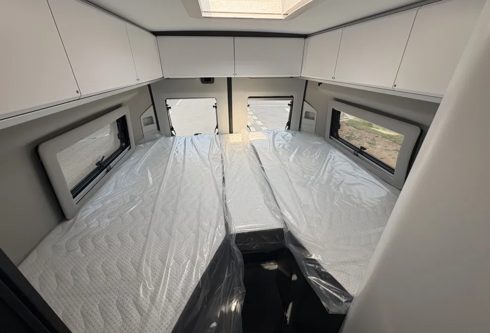 Adria Twin 640 SLB Supreme Twin 640 SLB Supreme 