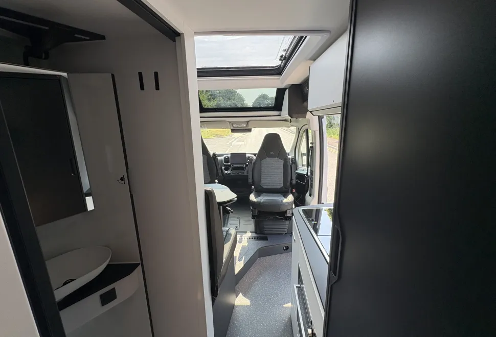 Adria Twin 640 SLB Supreme Twin 640 SLB Supreme 