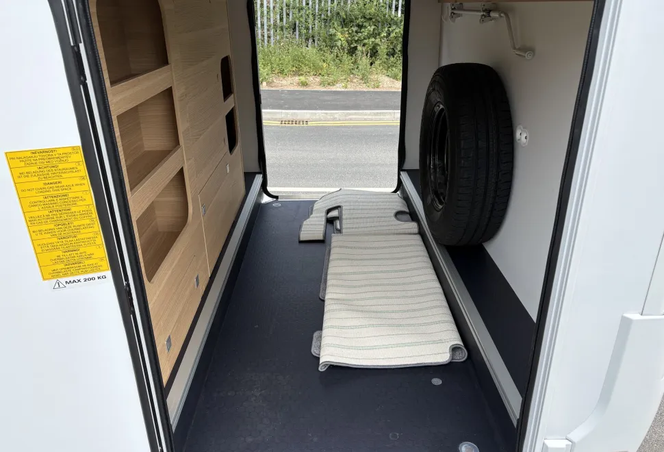 Adria Plus Matrix 670 DL 
