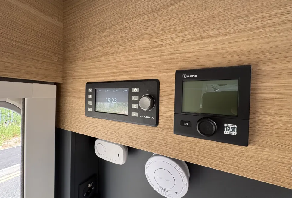 Adria Plus Matrix 670 DL 