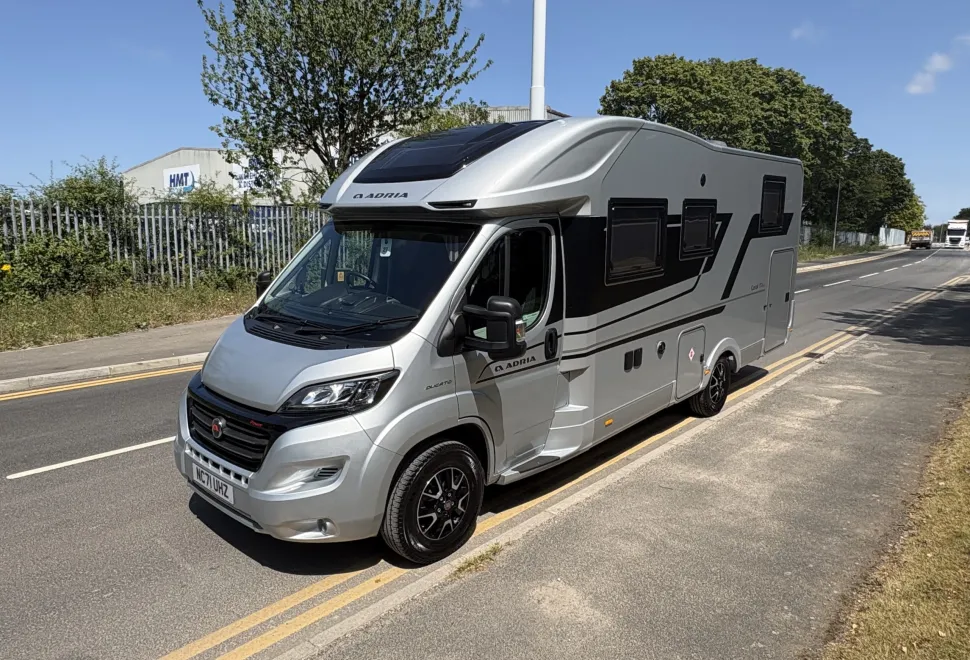 Adria Supreme Coral 670 SL 2021