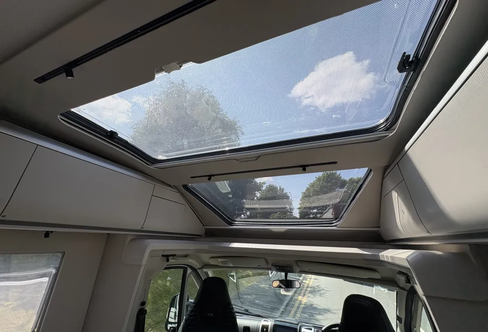 Adria Supreme Coral 670 SL 2021