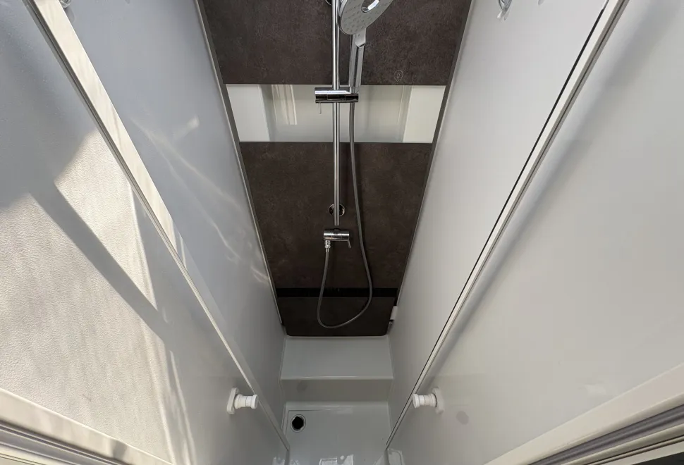 Adria Supreme Coral 670 SL 2021