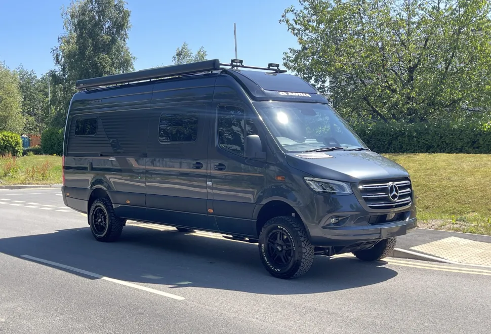 Adria Supertwin 700 SGX 