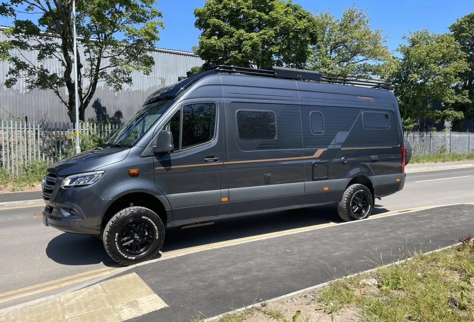 Adria Supertwin 700 SGX 
