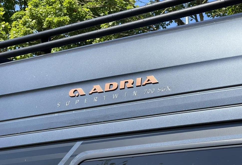 Adria Supertwin 700 SGX 