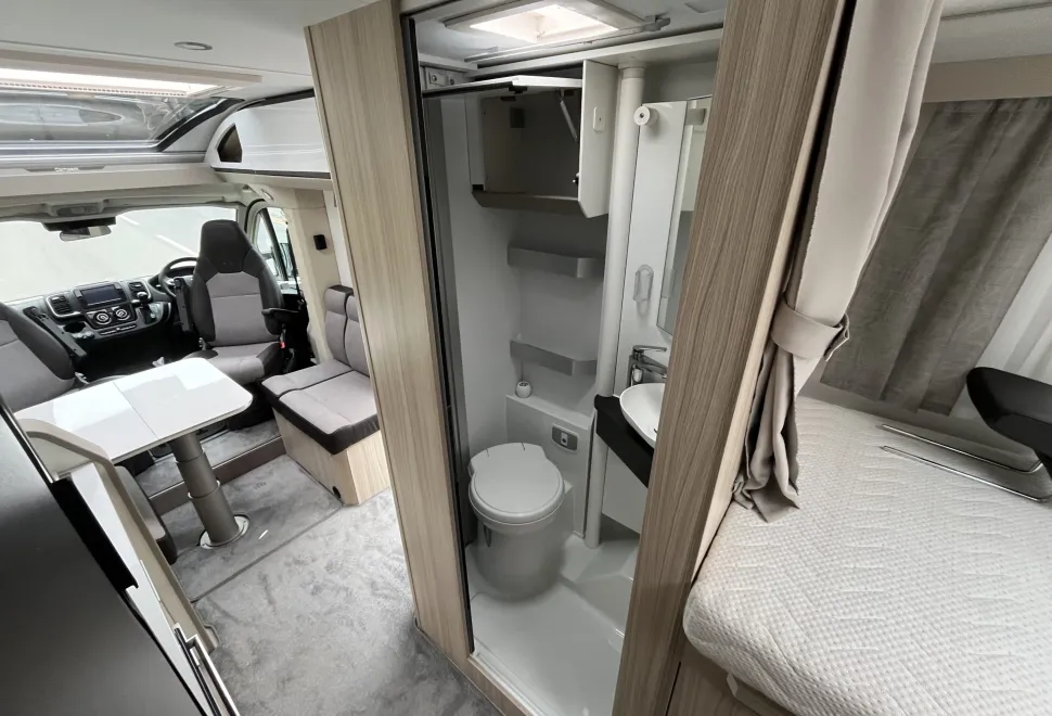 Adria Compact DL Compact DL 2024
