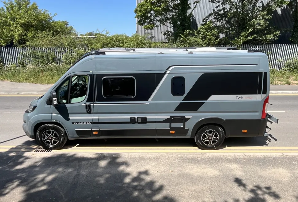 Adria Twin Twin Supreme 640 SPB family 2022