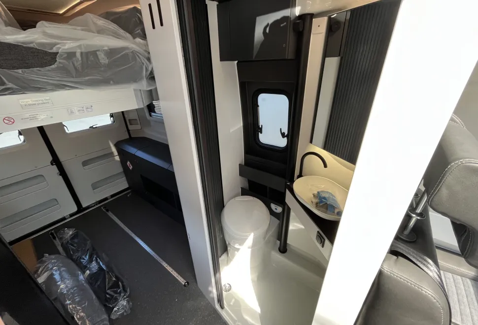 Adria Twin Twin Supreme 640 SGX 