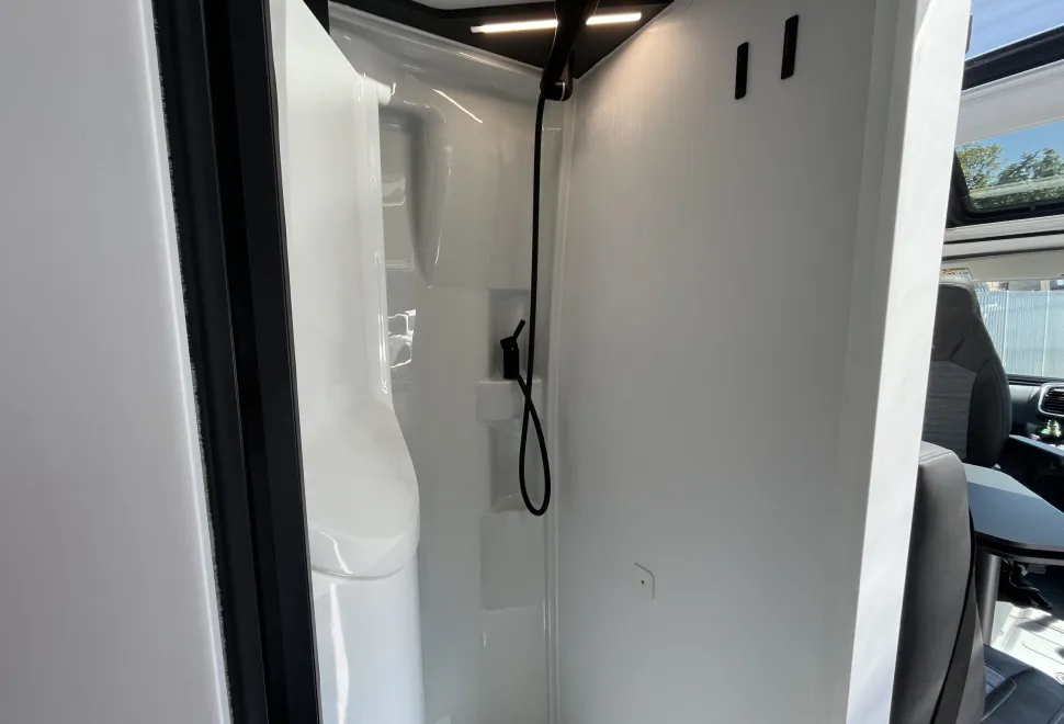 Adria Twin Twin Supreme 640 SGX 