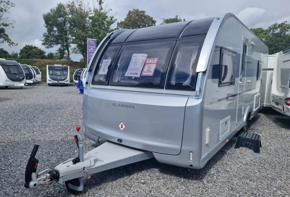 Adria Adora Seine 2024