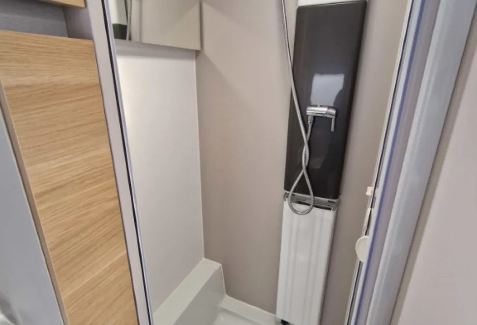 Adria Adora Seine 2024