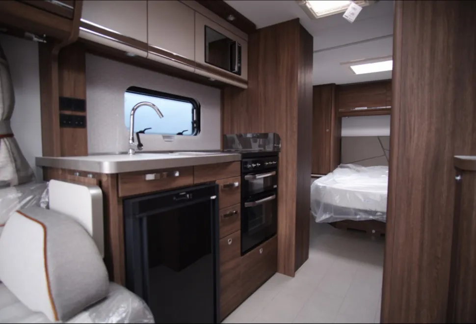 Compass Camino 550 2023