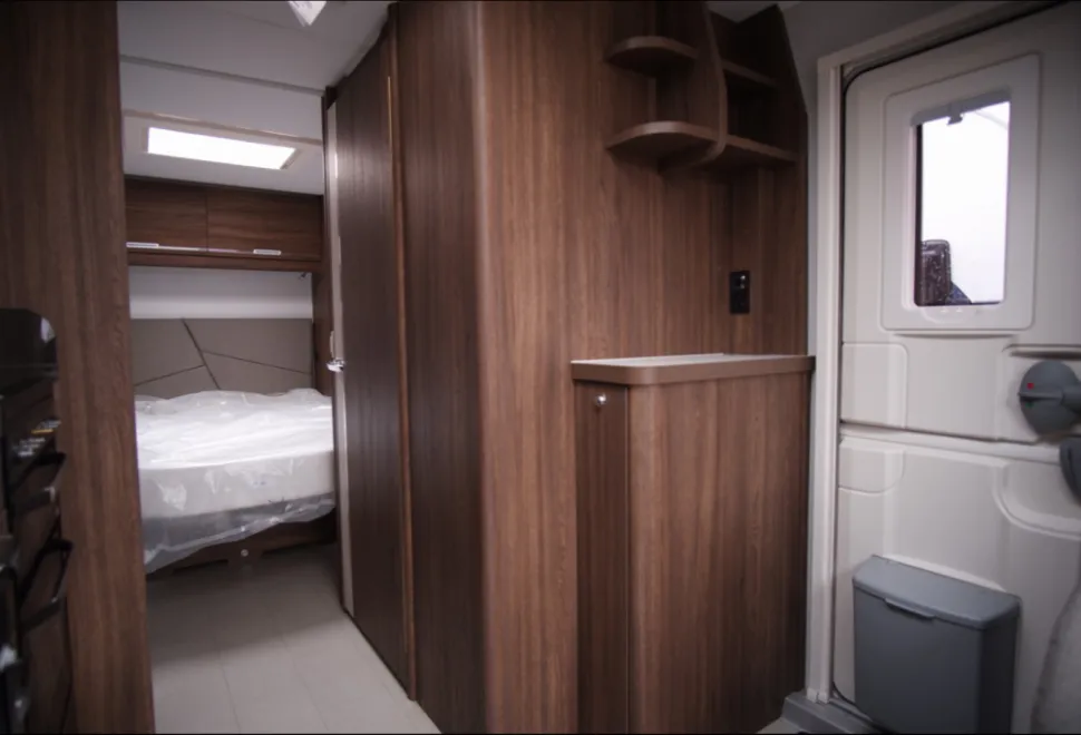 Compass Camino 550 2023