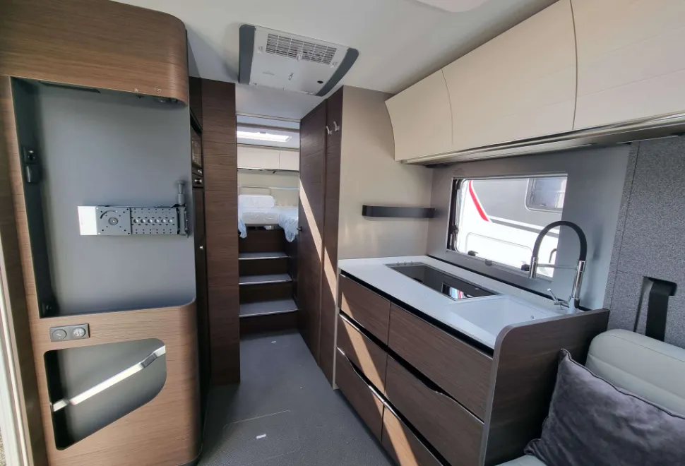 Adria Supersonic 780 DL 2024