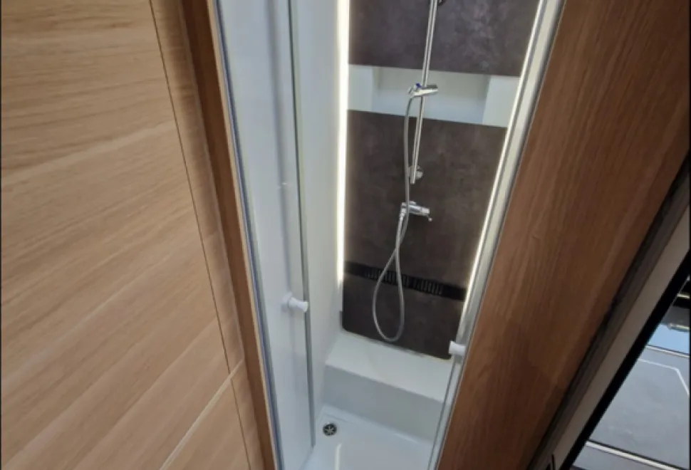 Adria Matrix Plus 600 DT 2024