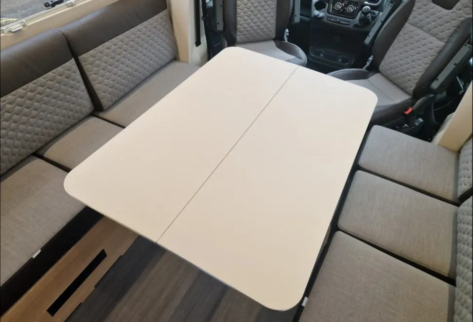 Adria Matrix Plus 600 DT 2024