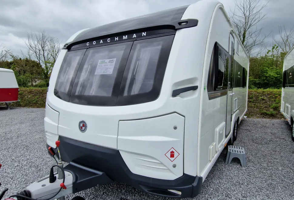 Coachman  Lusso 2021