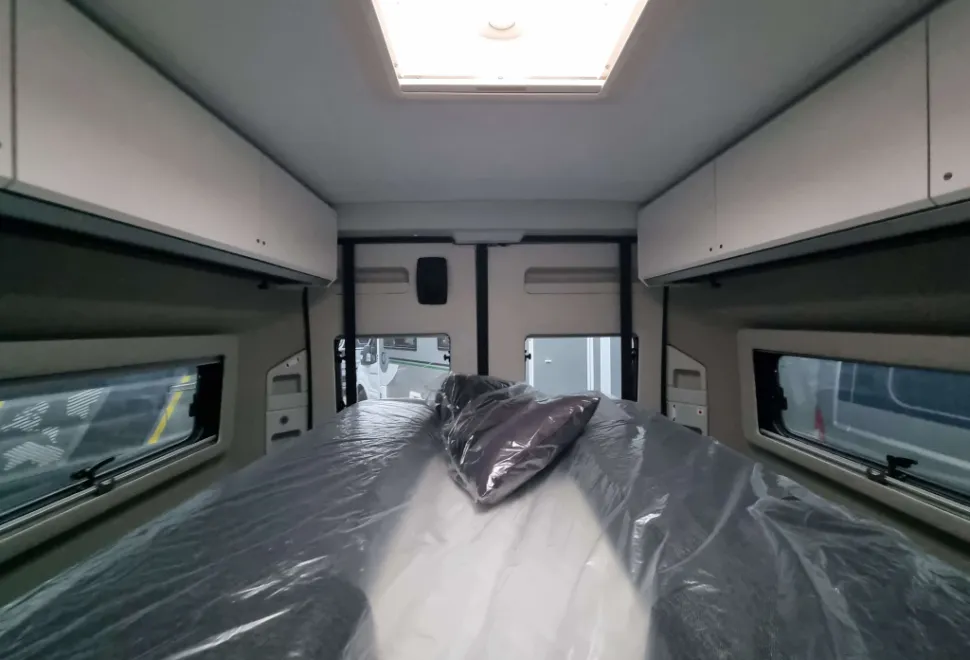 Adria  Twin Supreme 640 SGX 2025