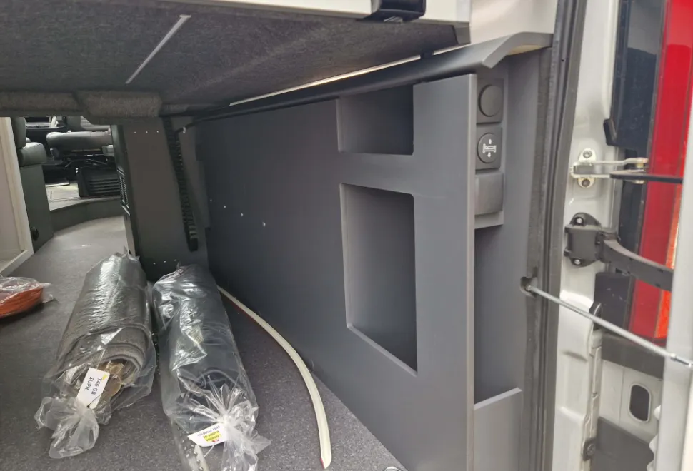 Adria  Twin Supreme 640 SGX 2025