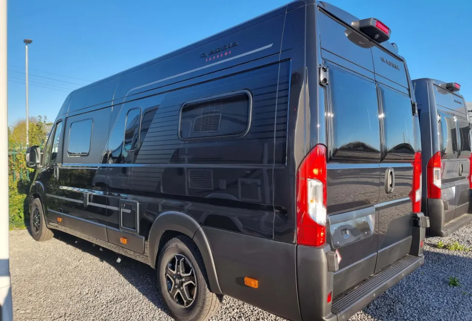 Adria  Twin Supreme 640 SGX 2025