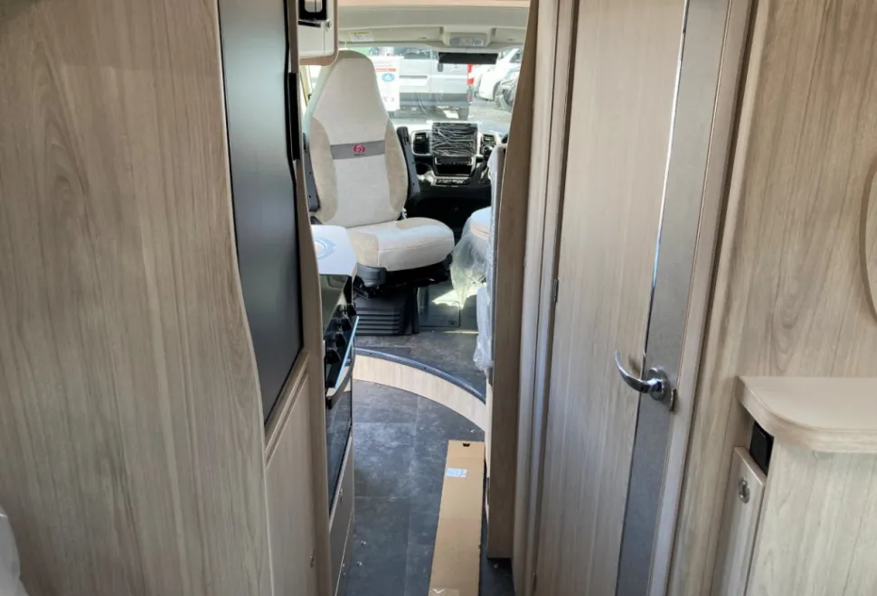 Elddis Autoquest CV40 60th Edition 2025