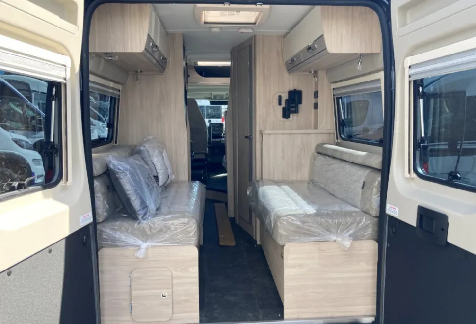 Elddis Autoquest CV40 60th Edition 2025