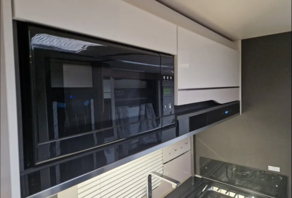 Swift Elegance Grande 780 2024