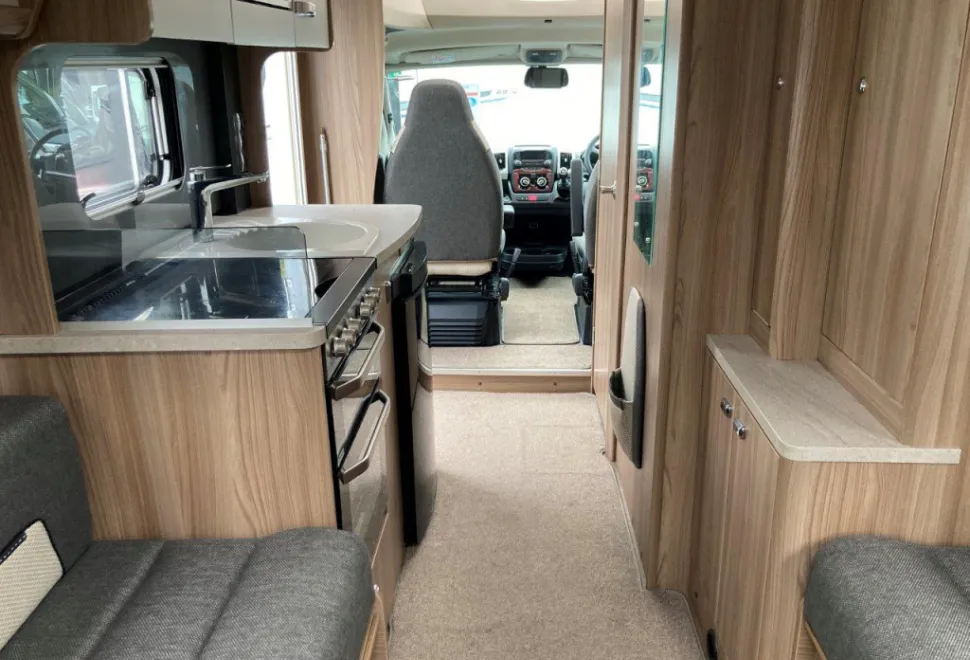 Bessacarr  E462 2015