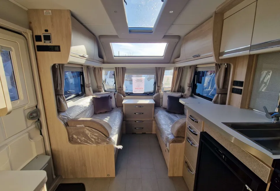 Elddis Crusader Mistral 2025