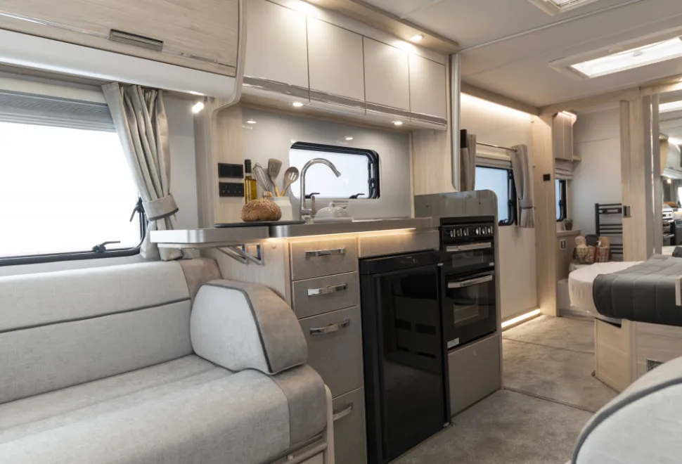 Elddis Crusader Mistral 2025