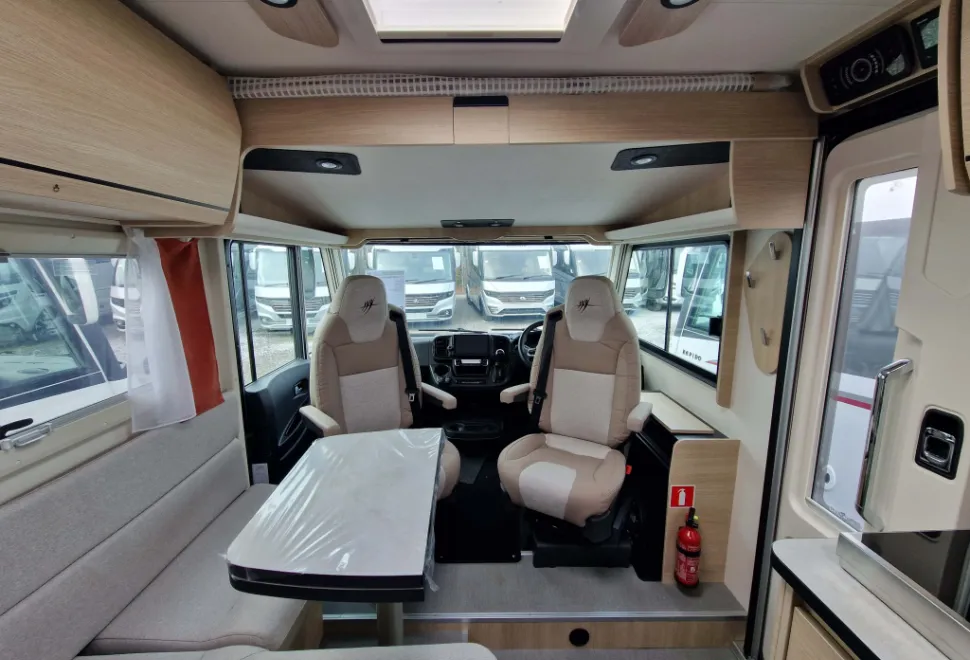 Rapido C Series C55i 2024