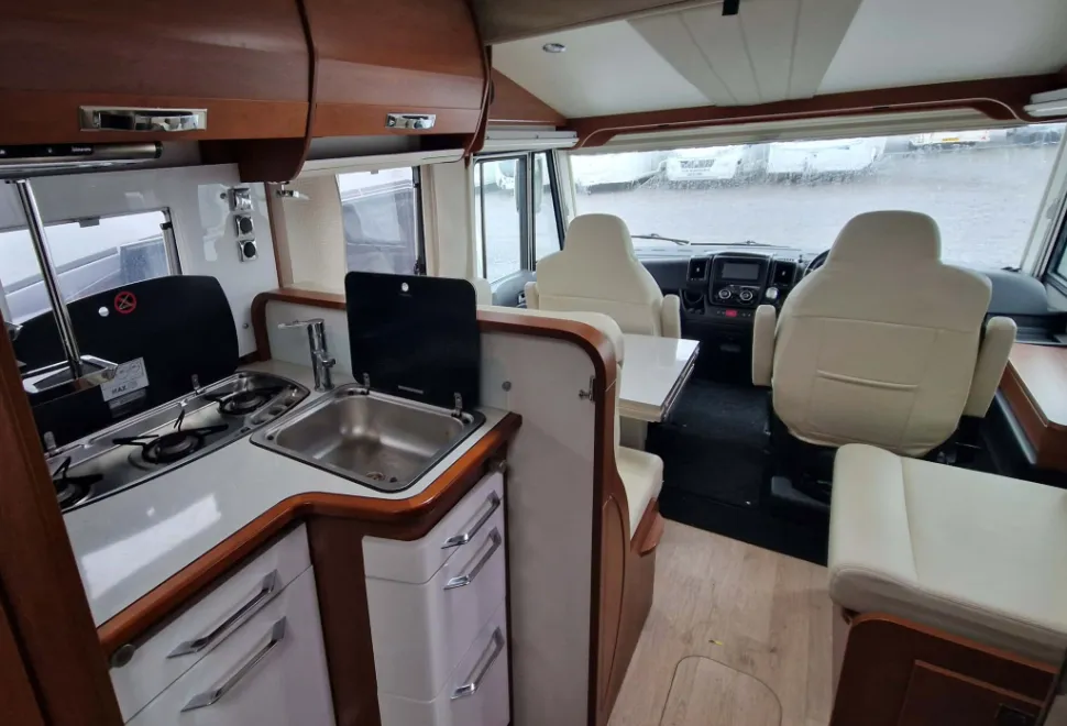 Rapido Series 8F 850F 2019