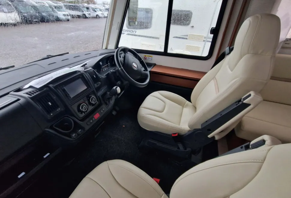 Rapido Series 8F 850F 2019
