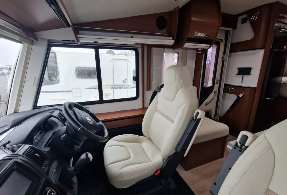 Rapido Series 8F 850F 2019