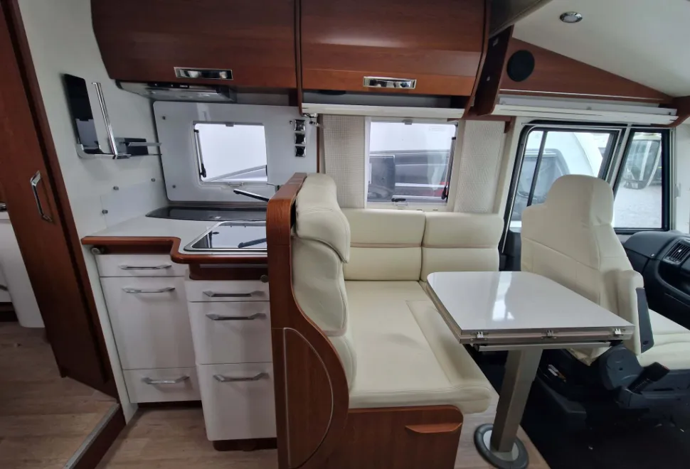 Rapido Series 8F 850F 2019