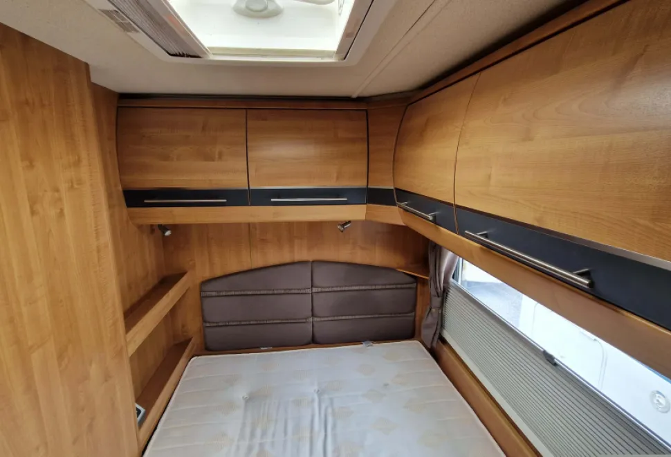 Auto-Trail Grande Frontier ee 2011