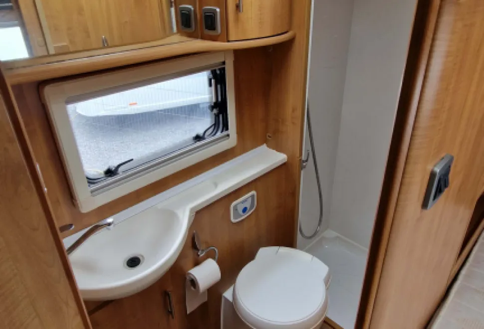 Auto-Trail Grande Frontier ee 2011