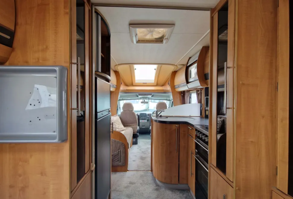 Auto-Trail Grande Frontier ee 2011