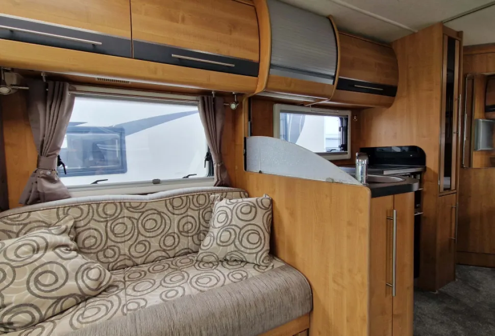 Auto-Trail Grande Frontier ee 2011