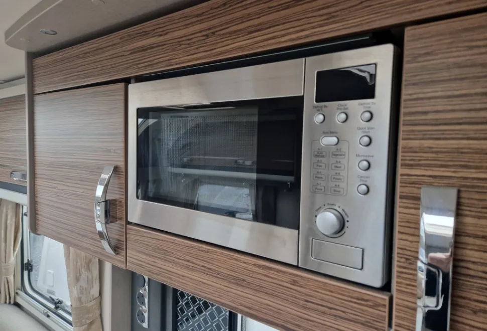 Swift Eccles 580 2019