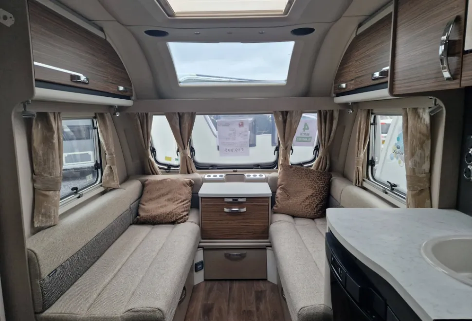 Swift Eccles 580 2019