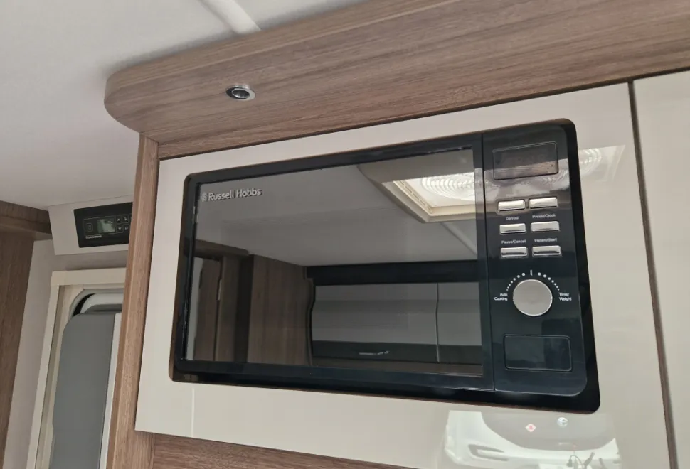 Coachman VIP 520 2025