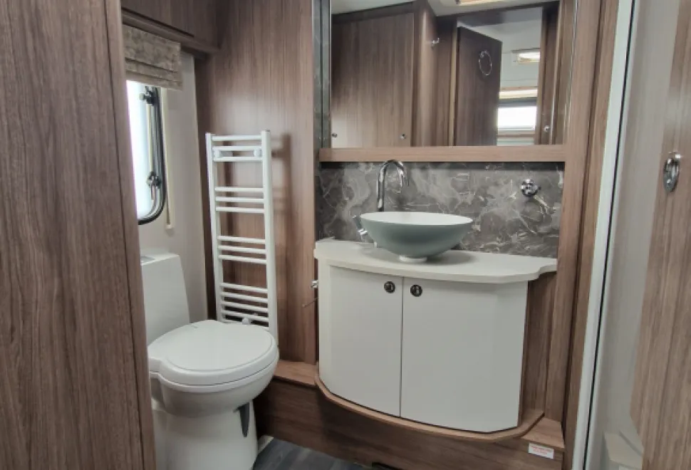 Coachman VIP 520 2025